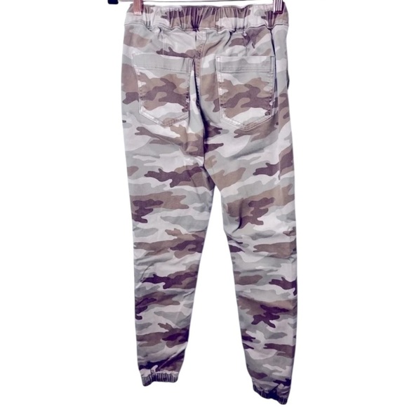American eagle camo denim joggers size 0 in excellent like new condition - Picture 5 of 7